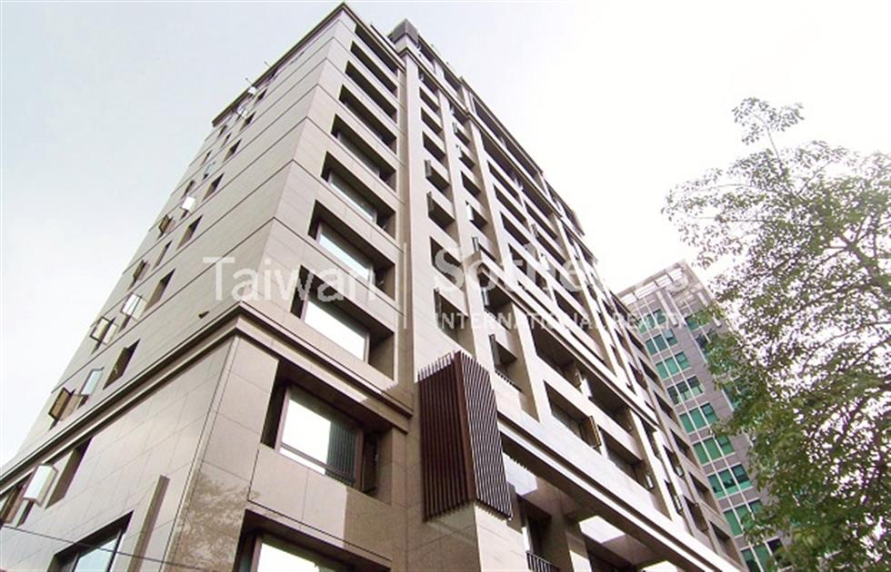 仁愛SOLO